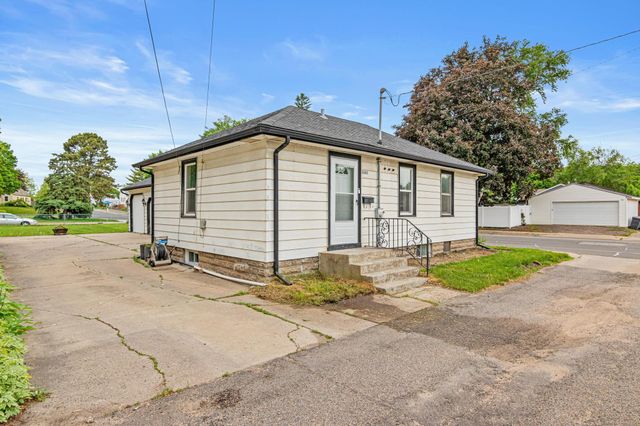2843 Mckinley Street NE, Minneapolis, MN 55418