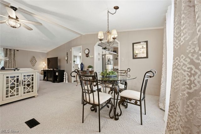 6416 Winterhaven, Madison, OH 44057