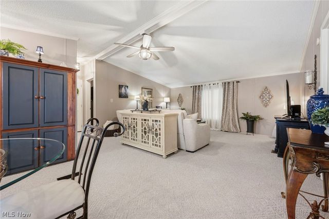6416 Winterhaven, Madison, OH 44057
