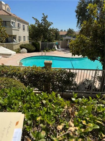 18107 Erik Court 464, Canyon Country, CA 91387