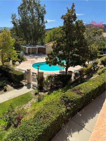 18107 Erik Court 464, Canyon Country, CA 91387