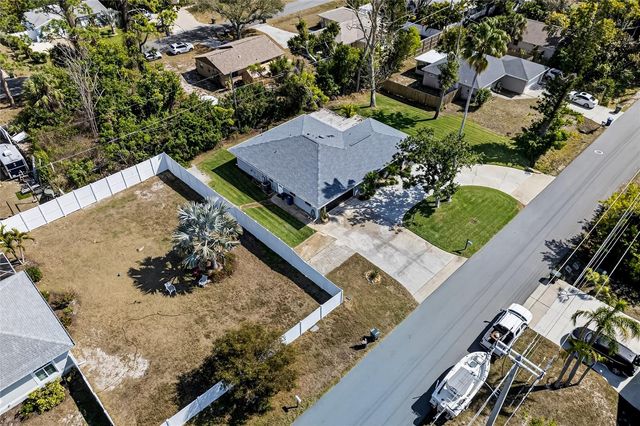 5841 OSPREY ROAD, Venice, FL 34293