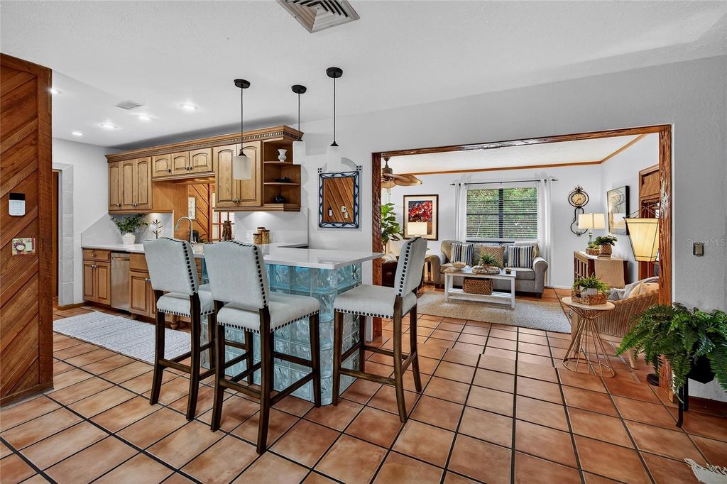 Image 31 of property listing at 5841 OSPREY ROAD, Venice, FL 34293