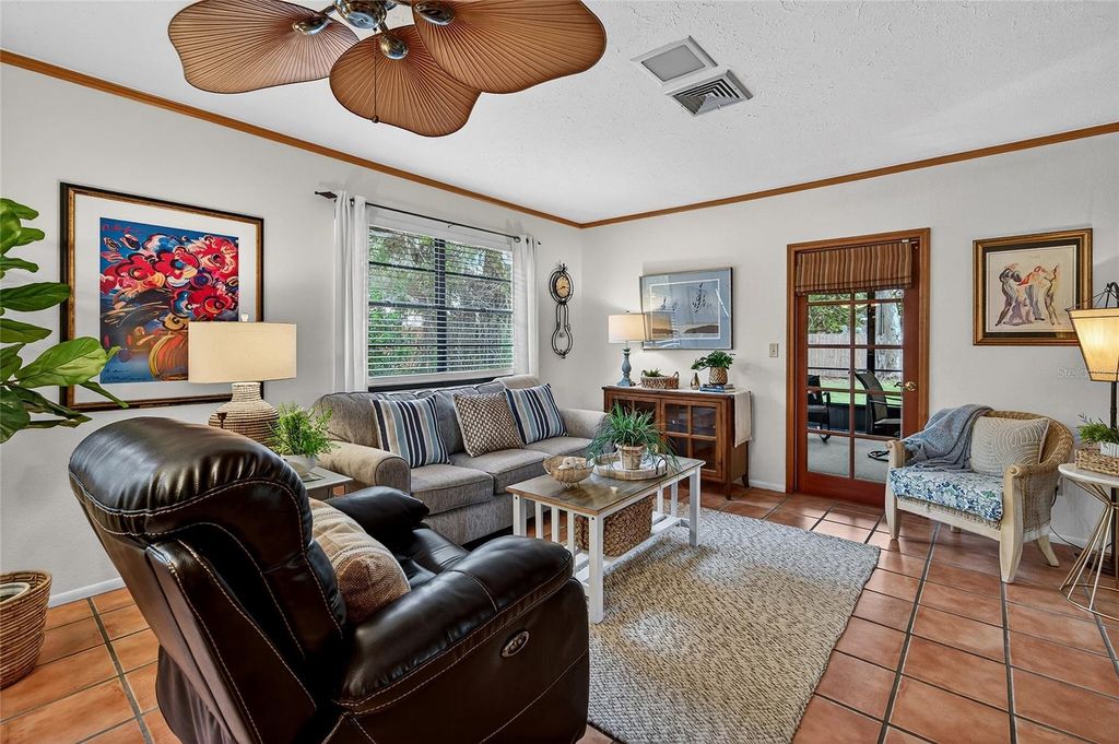 Image 41 of property listing at 5841 OSPREY ROAD, Venice, FL 34293