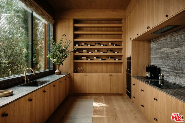 3405 Fryman Road, Studio City, CA 91604