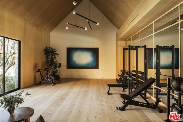 3405 Fryman Road, Studio City, CA 91604