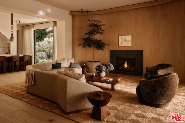 3405 Fryman Road, Studio City, CA 91604