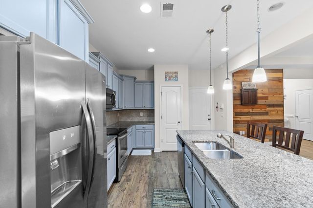 912 Queensferry Ct., Conway, SC 29526