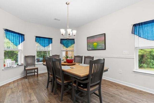 912 Queensferry Ct., Conway, SC 29526