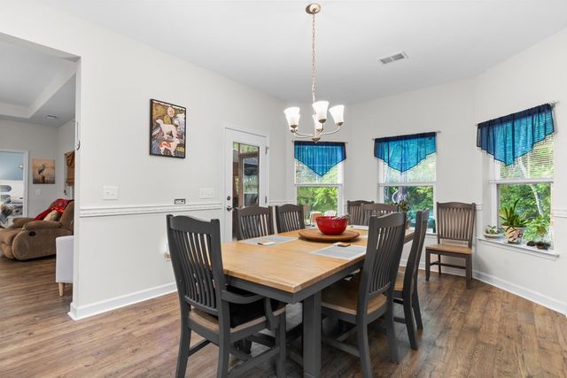 912 Queensferry Ct., Conway, SC 29526