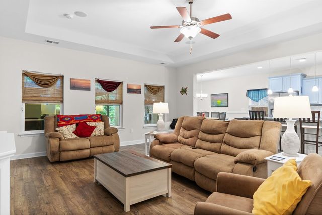 912 Queensferry Ct., Conway, SC 29526