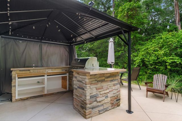912 Queensferry Ct., Conway, SC 29526
