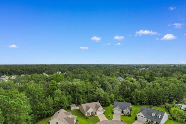 912 Queensferry Ct., Conway, SC 29526