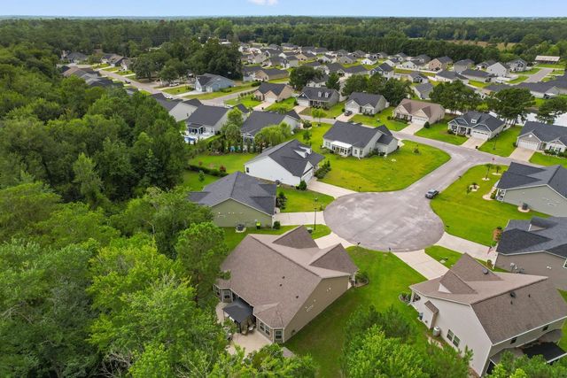 912 Queensferry Ct., Conway, SC 29526