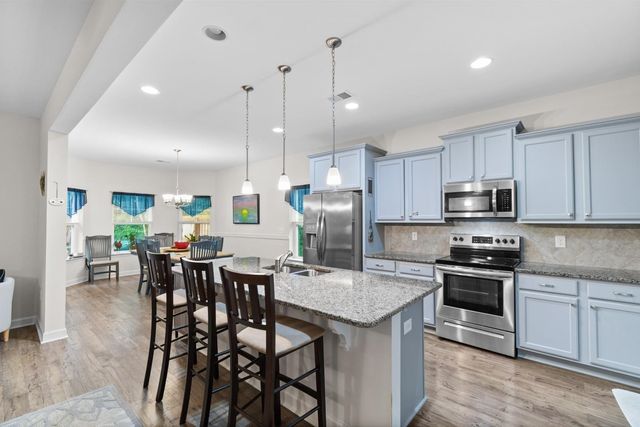 912 Queensferry Ct., Conway, SC 29526