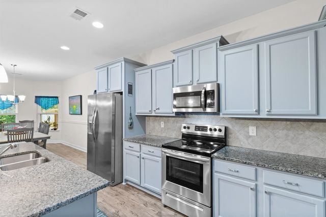 912 Queensferry Ct., Conway, SC 29526