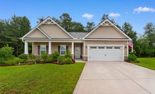 912 Queensferry Ct., Conway, SC 29526
