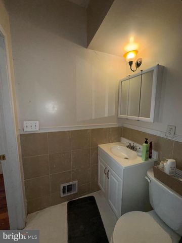 200 S PARRISH ST, Baltimore, MD 21223