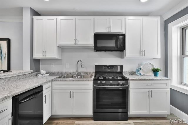 4822 Milentz Avenue, St Louis, MO 63116