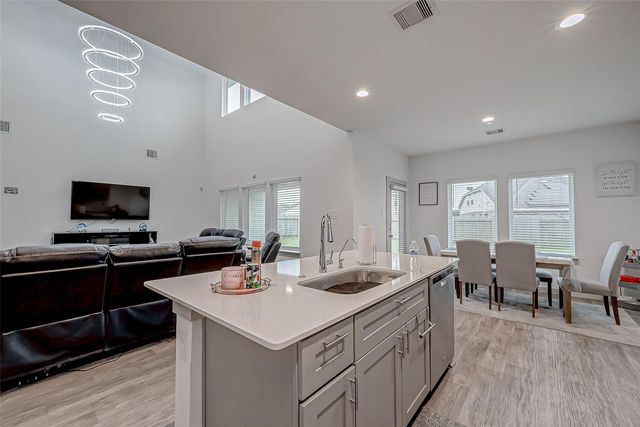 6850 Amber Cliff Lane, Richmond, TX 77469