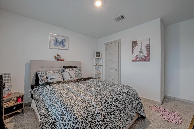 6850 Amber Cliff Lane, Richmond, TX 77469