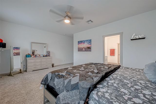 6850 Amber Cliff Lane, Richmond, TX 77469