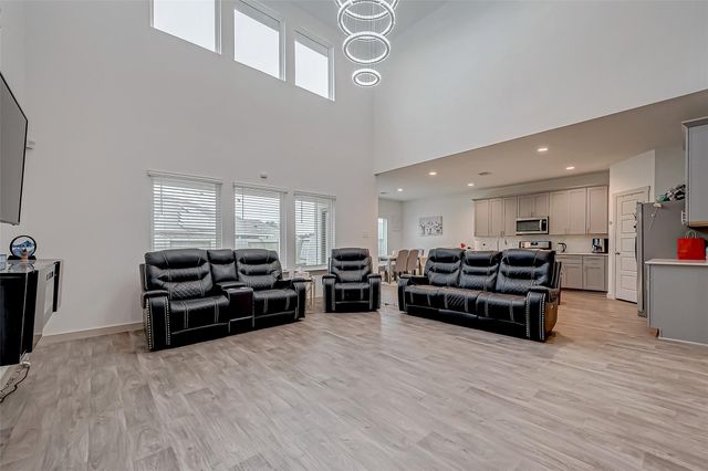 6850 Amber Cliff Lane, Richmond, TX 77469