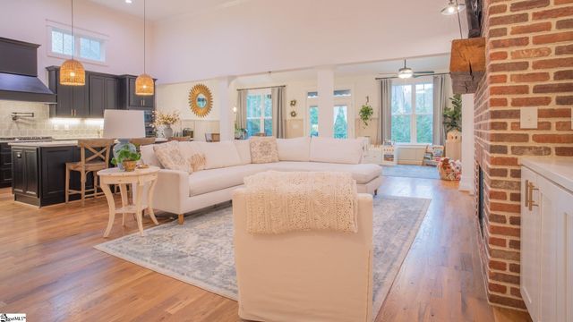 103 Nakkol Drive, Simpsonville, SC 29680