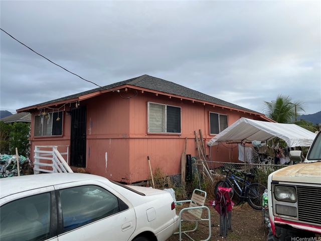87-416 Kulaaupuni Street, Waianae, HI 96792