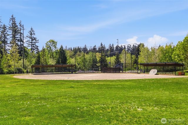 18024 Corliss Avenue N, Shoreline, WA 98133