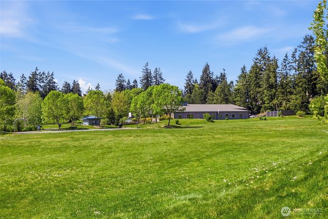 18024 Corliss Avenue N, Shoreline, WA 98133