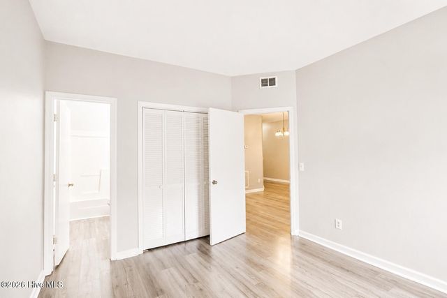 4230 Wilshire Boulevard Apt 306d, Wilmington, NC 28403