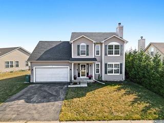 1016 Misty Landing Court, Malta, IL 60150