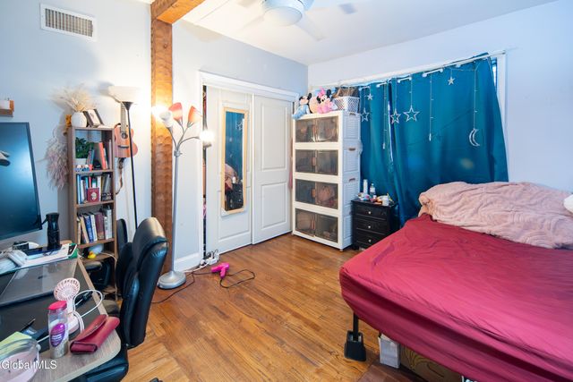 81 N Main Avenue, Albany, NY 12203