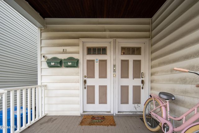 81 N Main Avenue, Albany, NY 12203