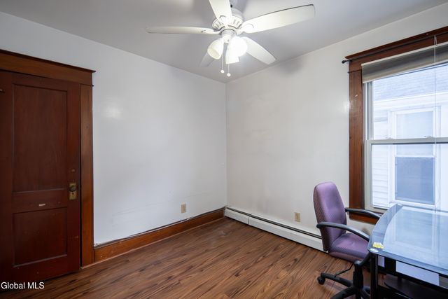 81 N Main Avenue, Albany, NY 12203