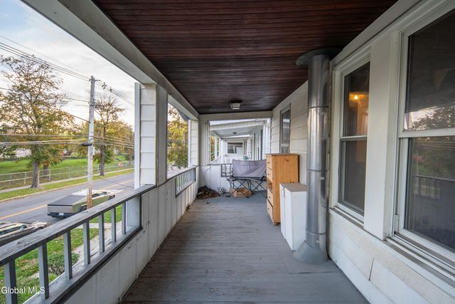 81 N Main Avenue, Albany, NY 12203