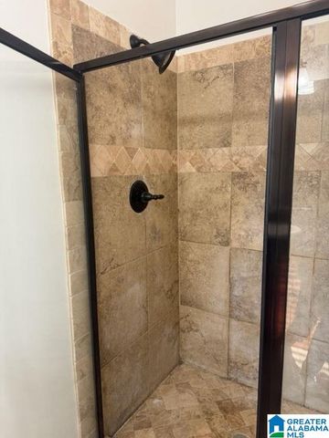 6121 LONGMEADOW WAY, Trussville, AL 35173