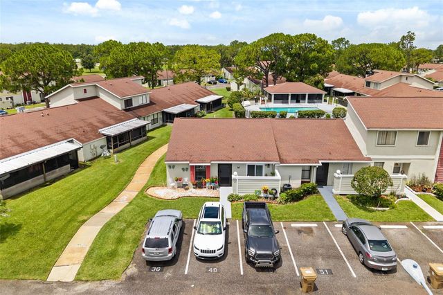 49 PINE ISLAND CIRCLE, Kissimmee, FL 34743