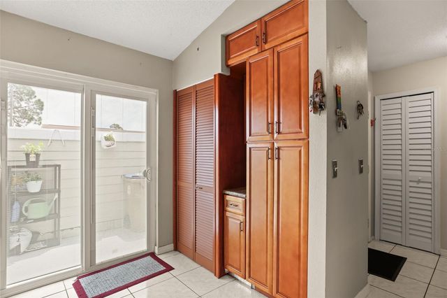 49 PINE ISLAND CIRCLE, Kissimmee, FL 34743