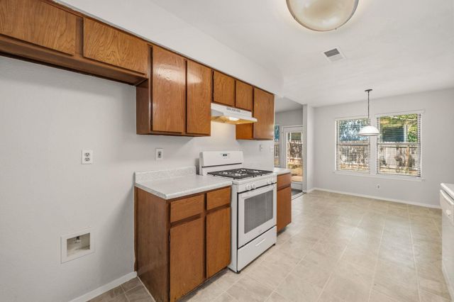 13212 Rampart ST, Austin, TX 78727