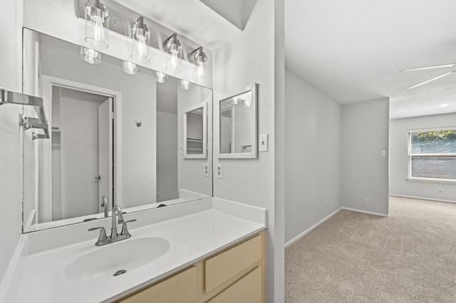 13212 Rampart ST, Austin, TX 78727