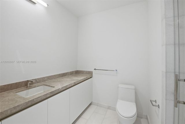 175 SE 25th Rd 3302, Miami, FL 33129