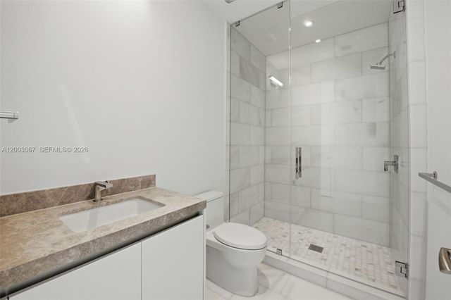 175 SE 25th Rd 3302, Miami, FL 33129