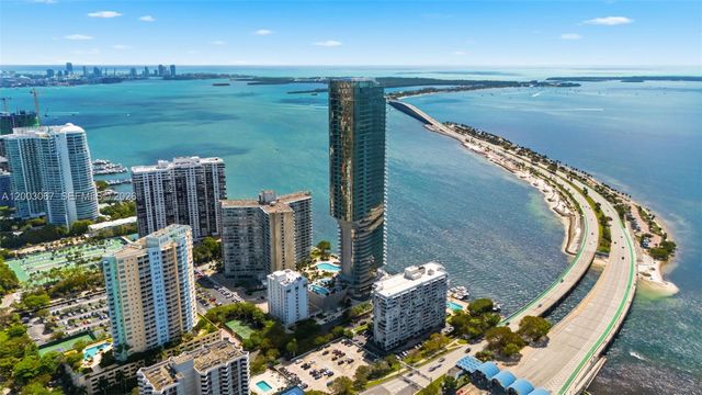 175 SE 25th Rd 3302, Miami, FL 33129