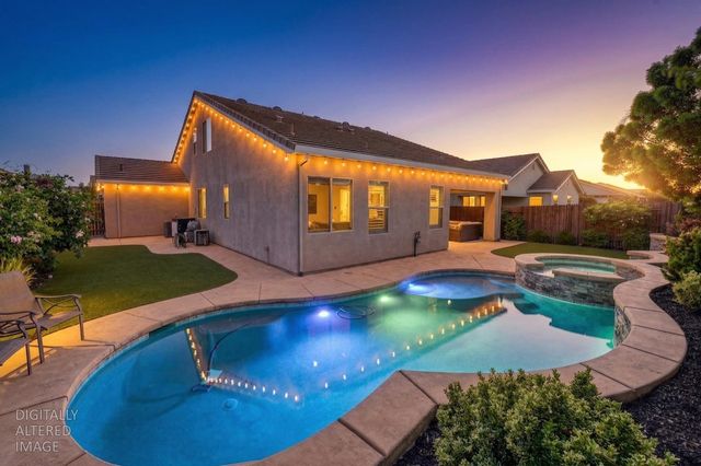 2040 Somers St, Roseville, CA 95747