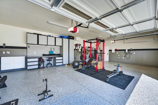 2040 Somers St, Roseville, CA 95747