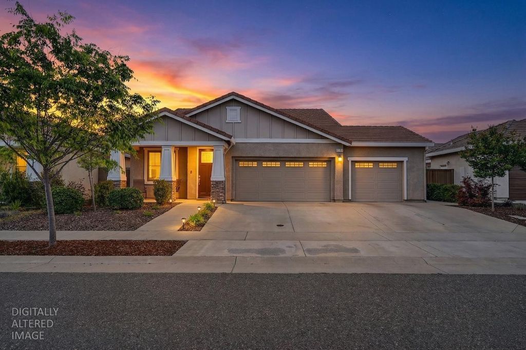 2040 Somers St, Roseville, CA 95747