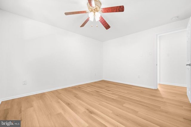 102 LITTLE CREEK LN, La Plata, MD 20646
