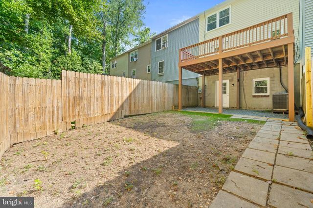 102 LITTLE CREEK LN, La Plata, MD 20646